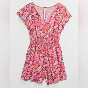 Gap Flutter Sleeve V-Neck Romper